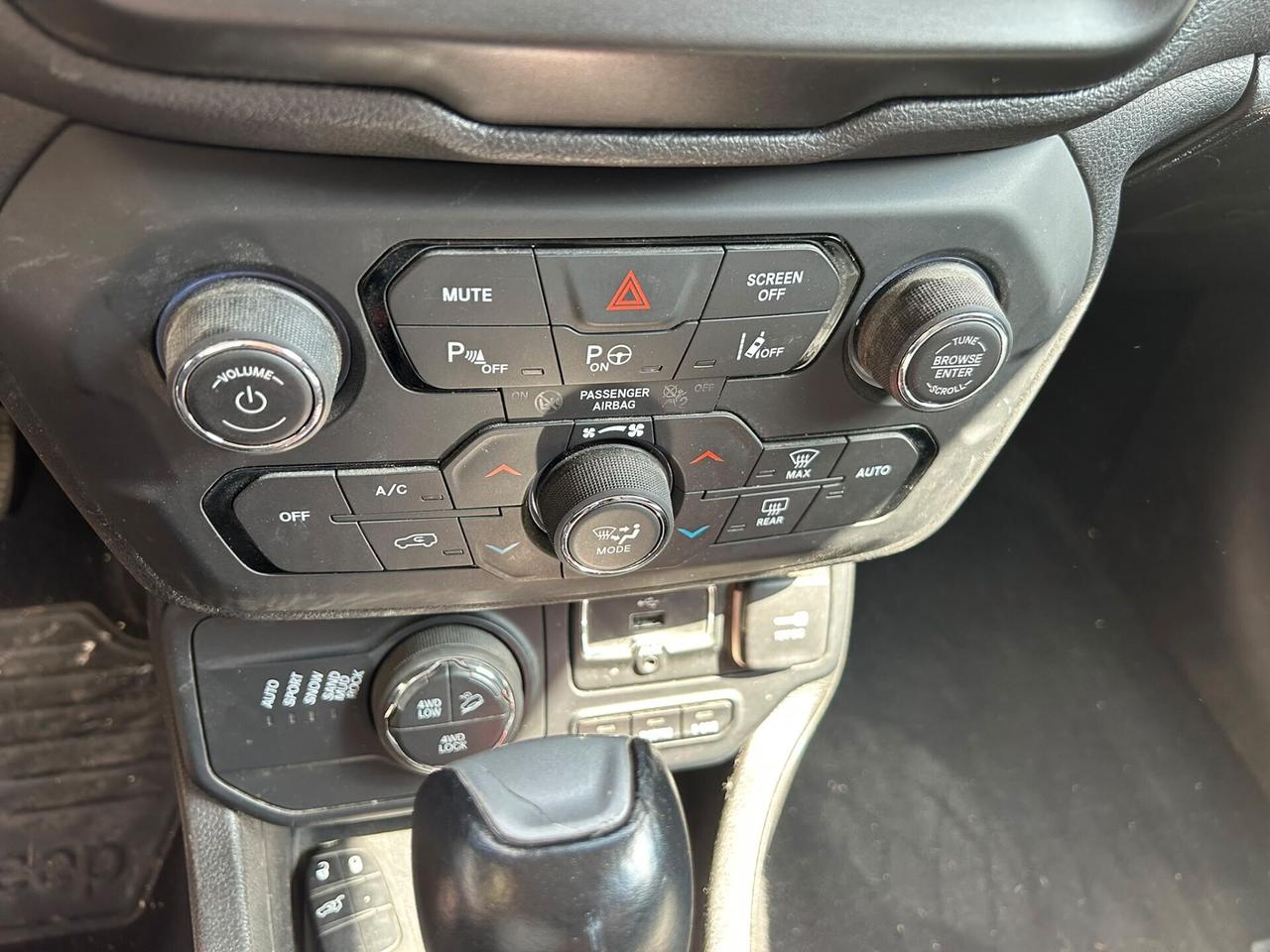 Jeep Renegade 1.3 Trailhawk T4 240CV PHEV 4xe AT6