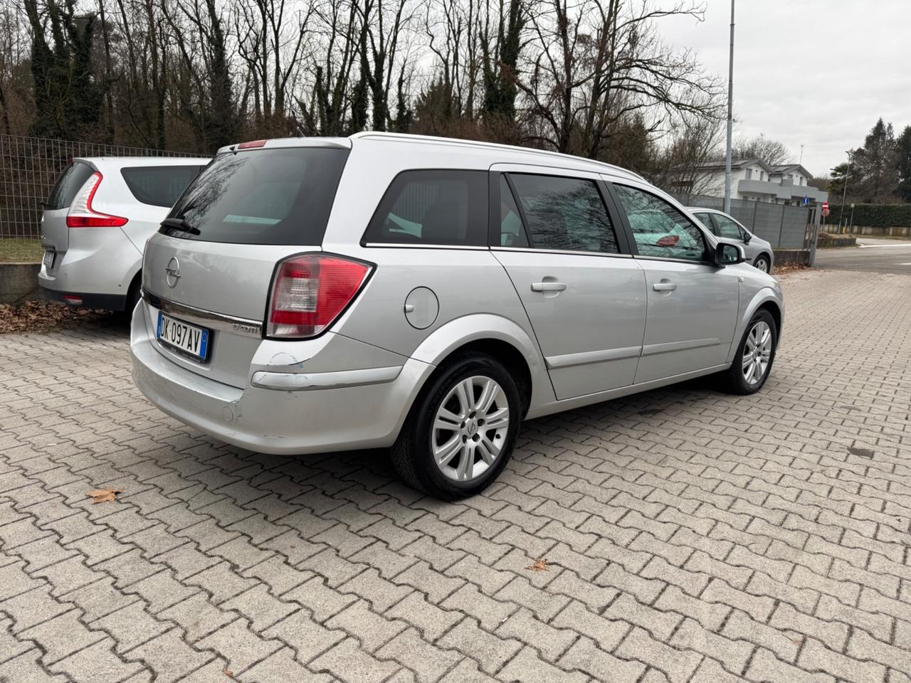 Opel Astra 1.7 CDTI 101CV 5 porte Cosmo