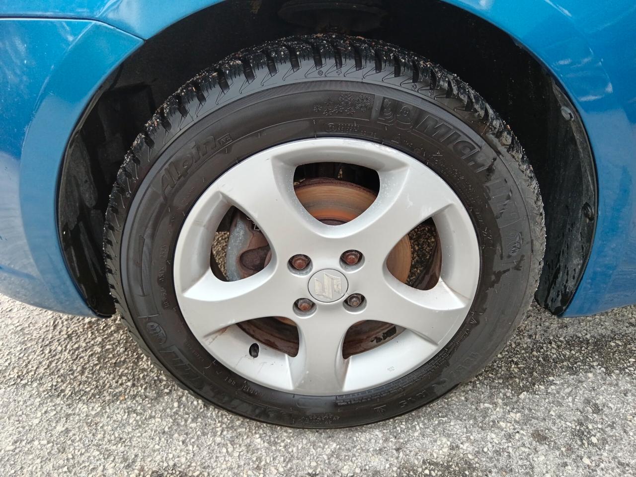 Suzuki Swift 1.3 16V 92CV 4X4 LEGGI ANNUNCIO