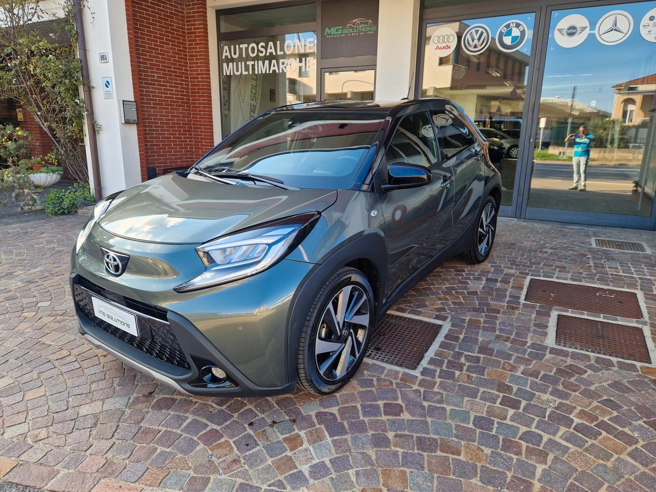 Toyota Aygo X 1.0 72cv Lounge - 1 Propr. - Tagliandi Certificati