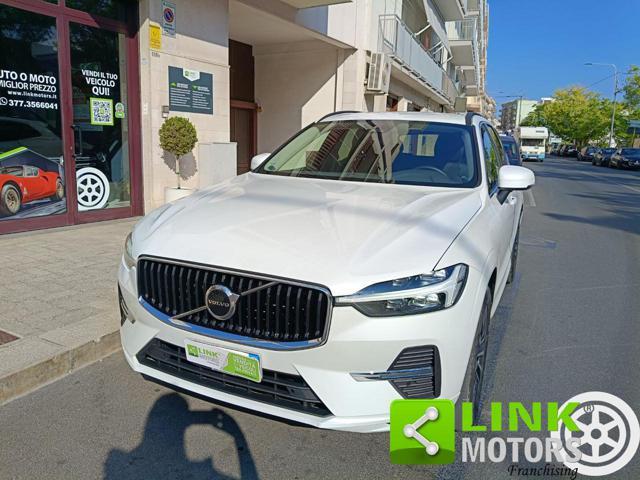 VOLVO XC60 B4 (d) automatico Plus Dark ESENTE BOLLO