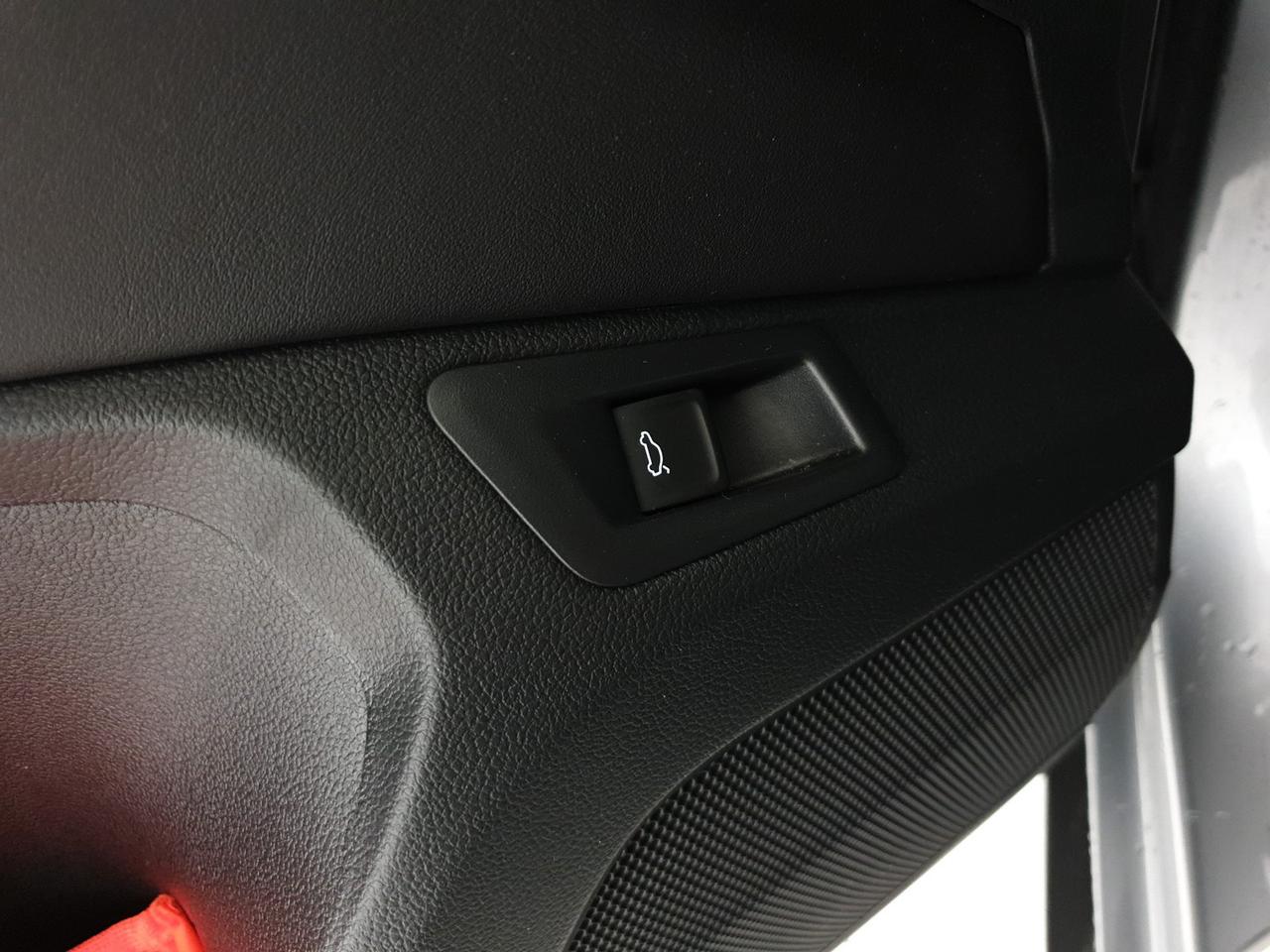 Volkswagen T-Roc 1.5 tsi r-line plus dsg