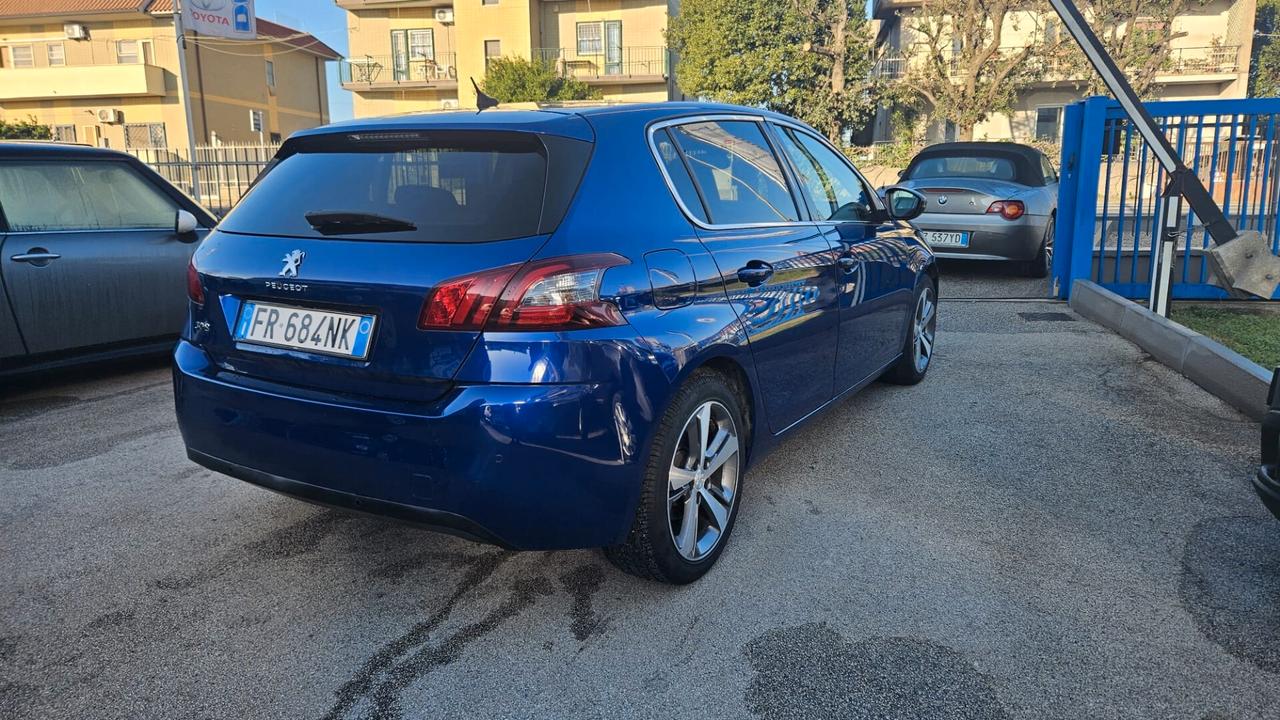 Peugeot 308 BlueHDi 130 S&S EAT8 Allure