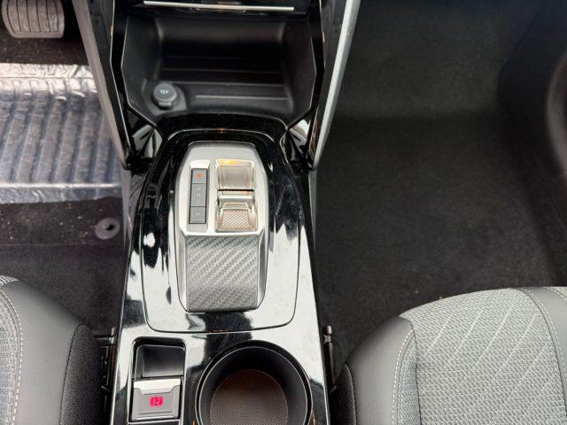 PEUGEOT 208 Hybrid 110 e-DCS6 Allure+Vision & Navigation Pack