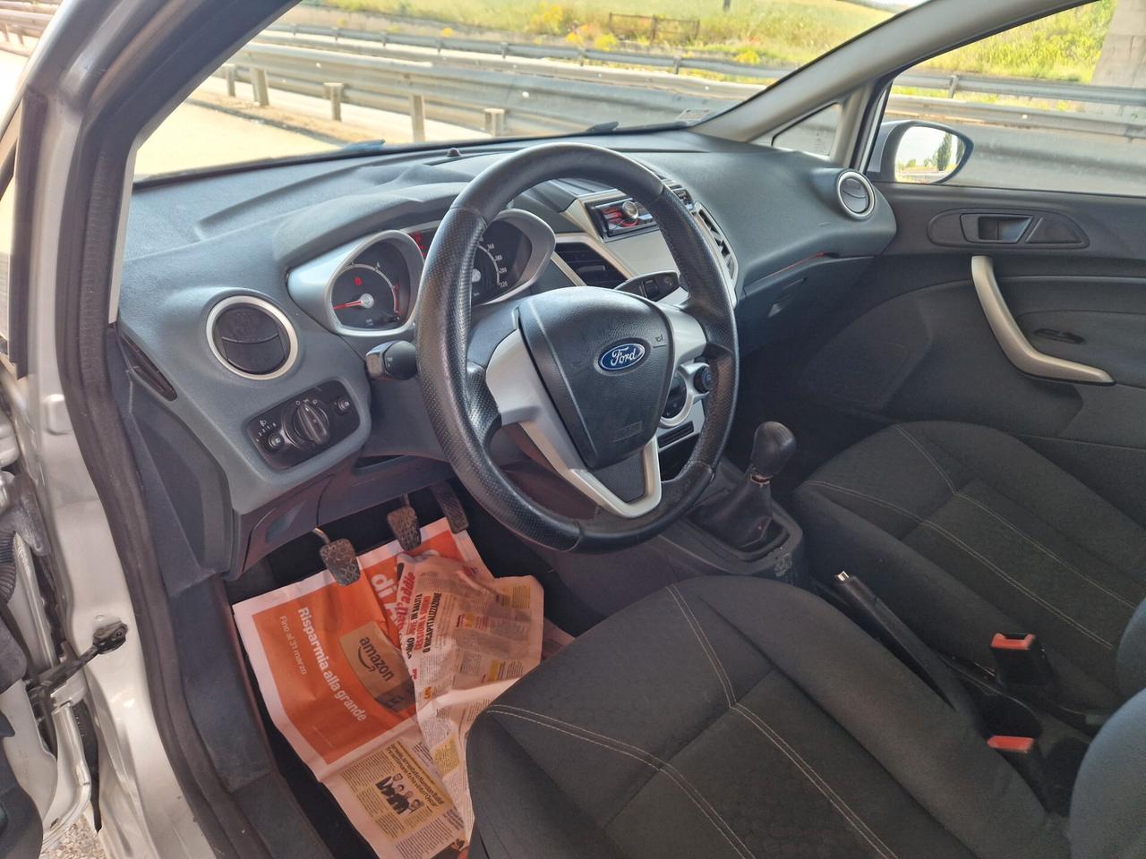 Ford Fiesta 1.6 TDCi 90CV 5 porte DPF Titanium