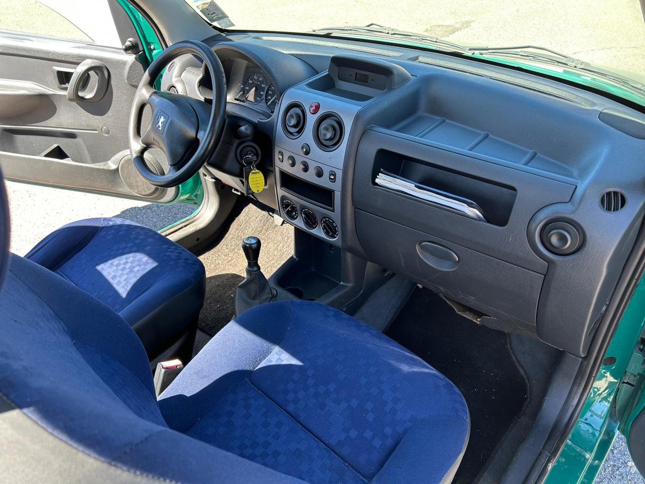 Peugeot Ranch 1.6 HDi PICK UP. AUTOCARRO