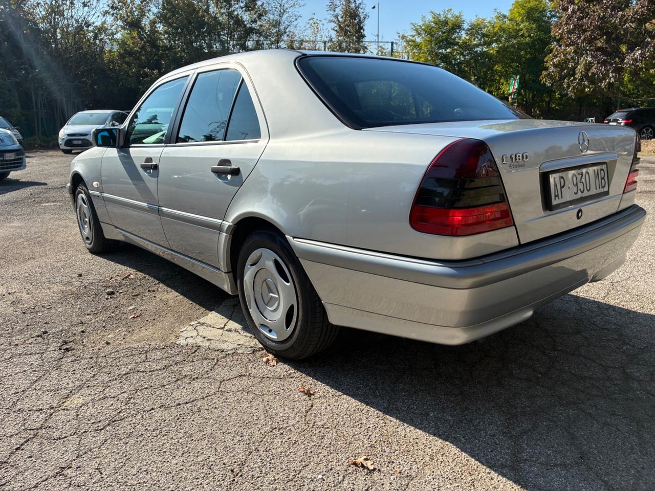 Mercedes-benz C 180 benzina 24.000 km pari nuovo