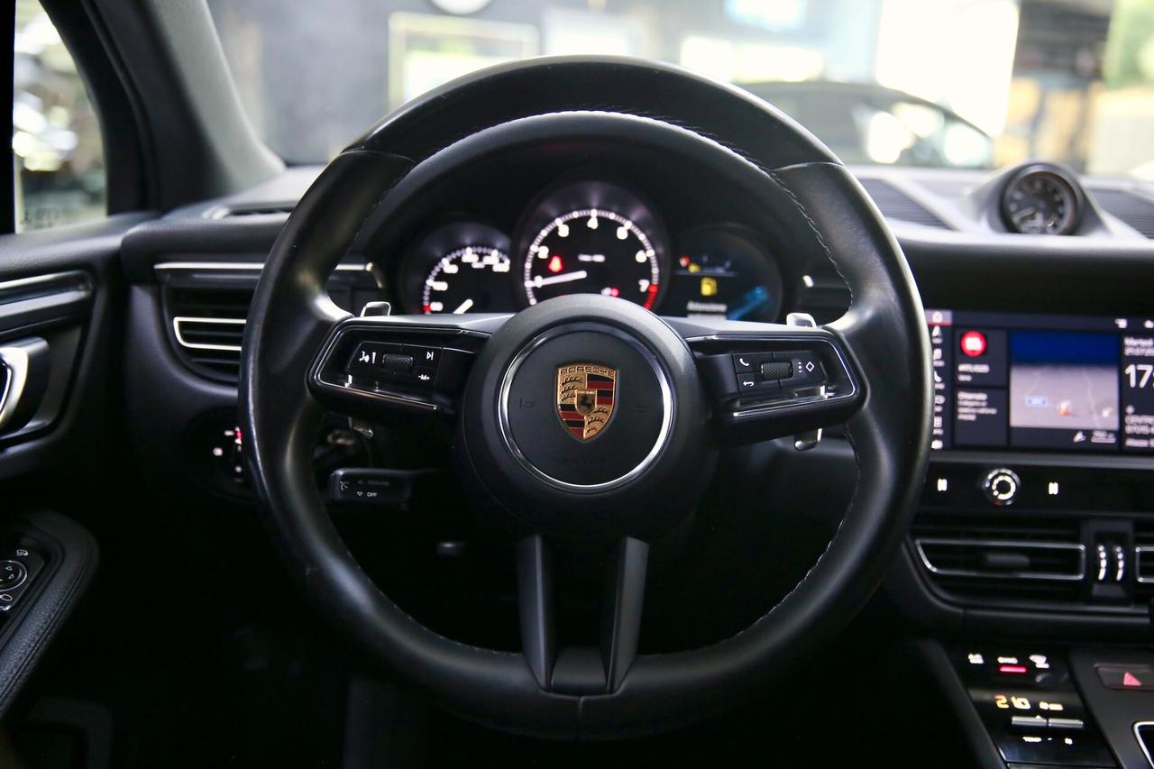 Porsche Macan 2.0 265 cv pdk