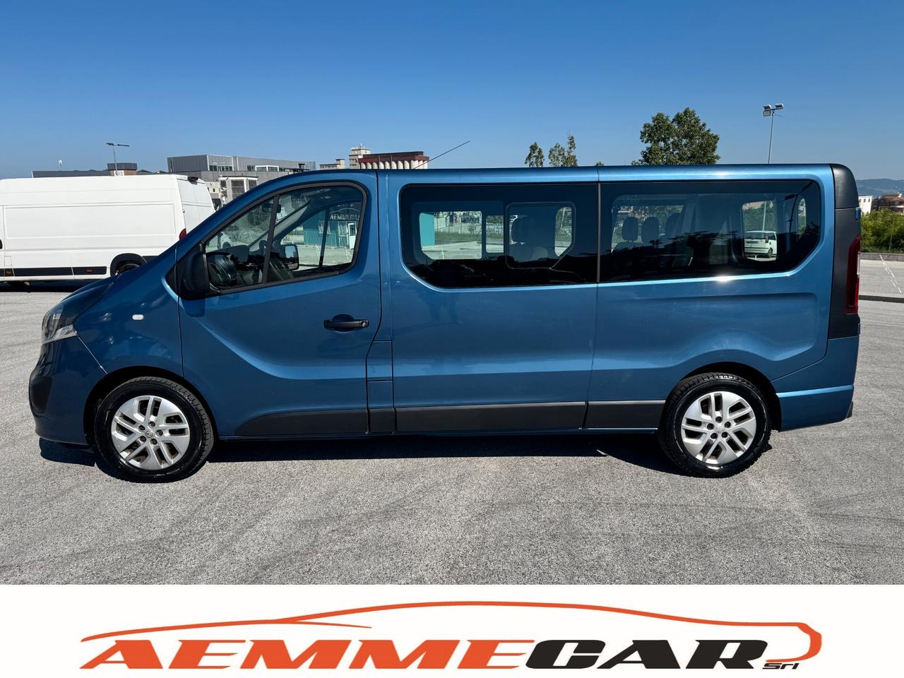 Opel Vivaro 1.6 dci 125CV 9 POSTI PASSO LUNGO