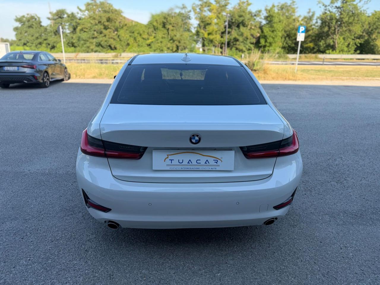 Bmw 318 Luxury 318 d #11369