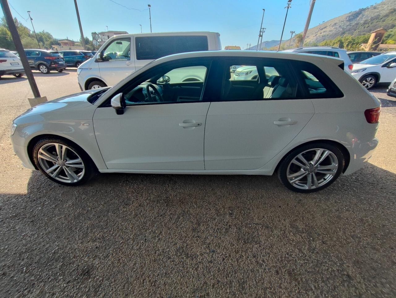 Audi A3 SPB 35 TFSI COD Admired