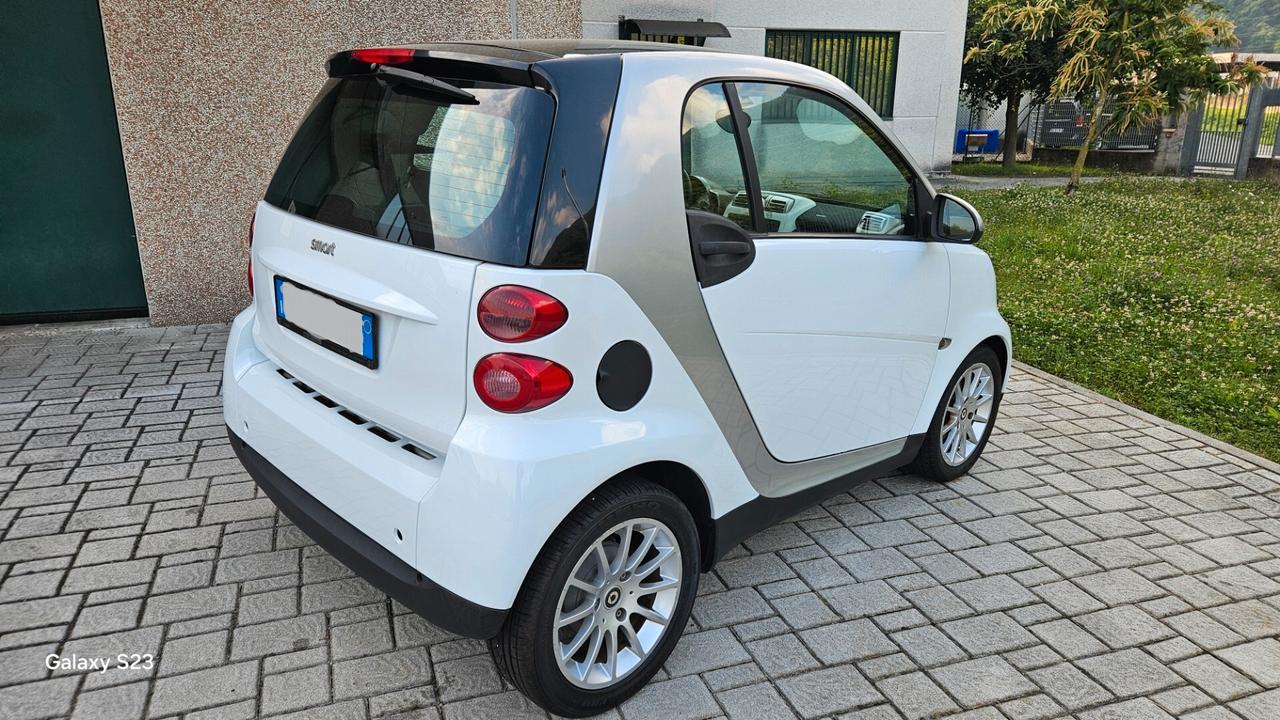 Smart ForTwo 1000 52 kW coupé pure 54.000Km