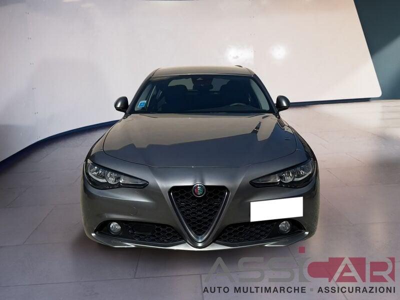 Alfa Romeo Giulia 2.2 Turbo AT8 150CV Business