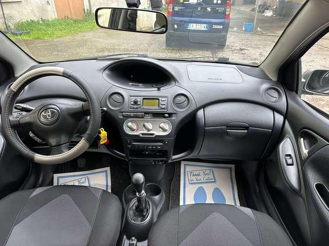 Toyota Yaris Yaris I 2003 5p 1.4 d-4d Sol
