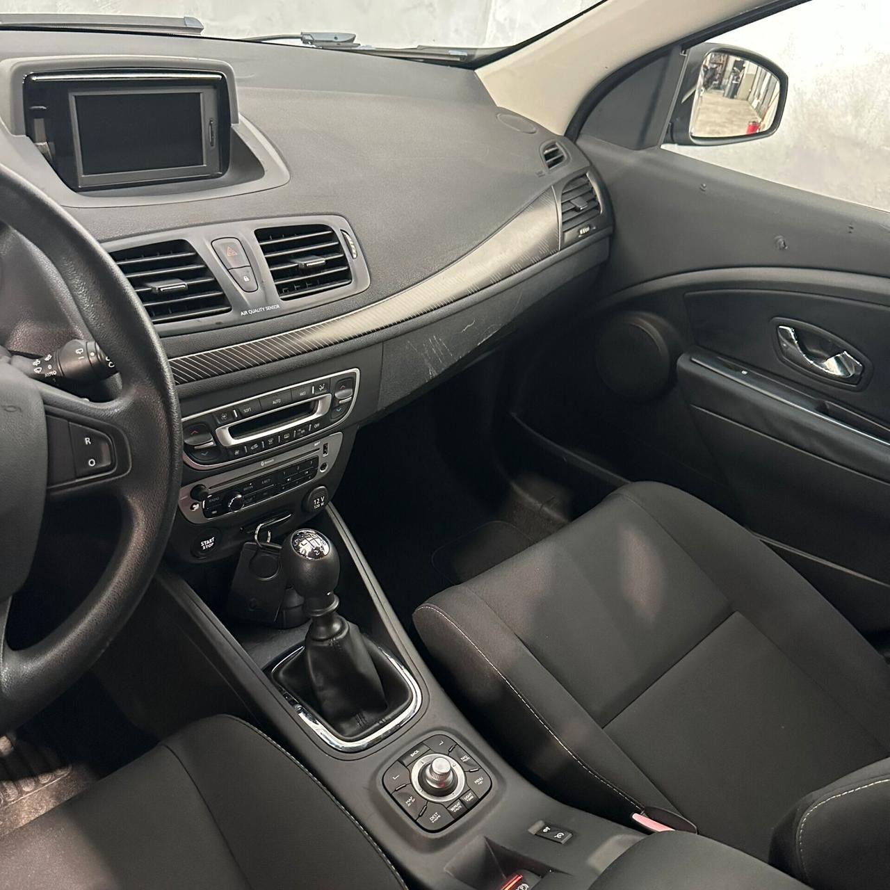 Renault Megane Mégane 1.5 dCi 110CV SporTour Live