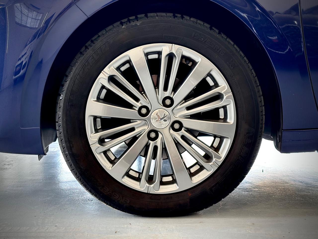 Peugeot 208 PureTech 110 S&S 5 porte Allure