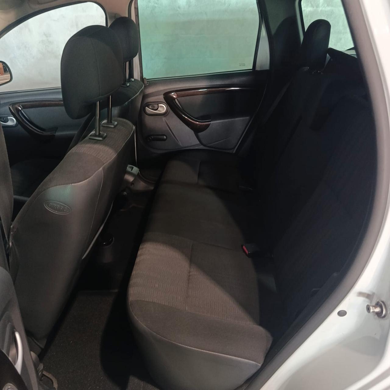 Dacia Duster 1.6 B/GPL