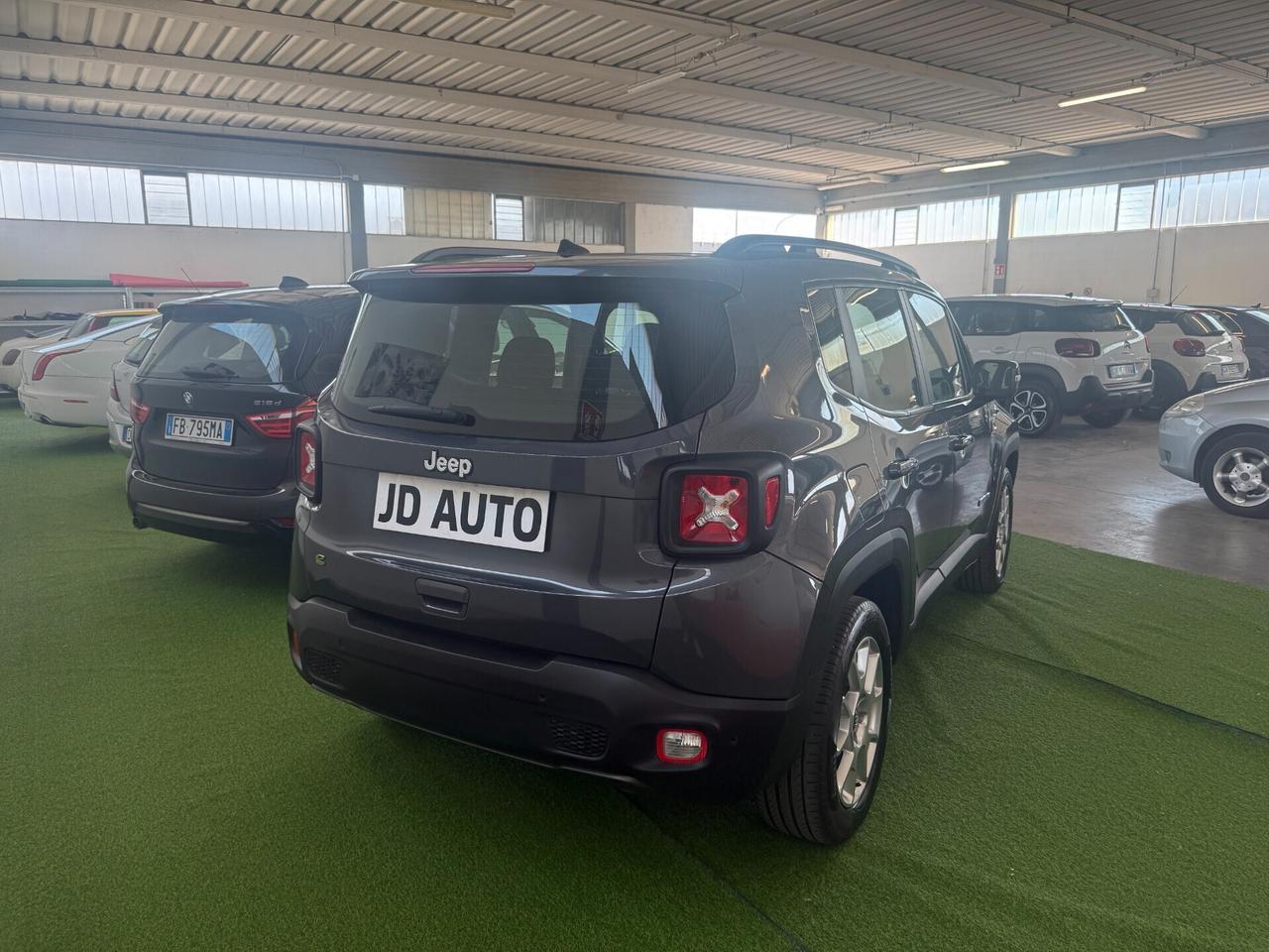 Jeep Renegade 1.5 Turbo T4 MHEV Limited