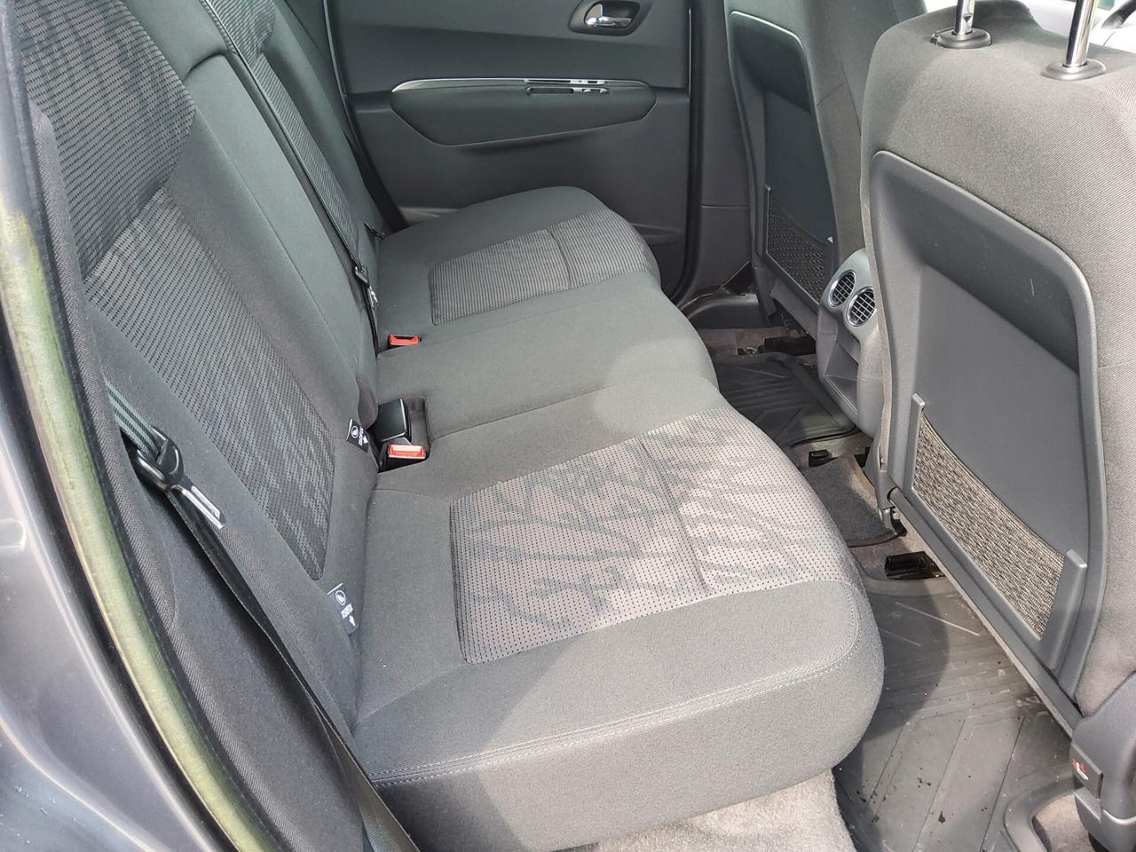 Peugeot 3008 1.6 e-HDi 112CV cambio robotizzato S.&S. Business