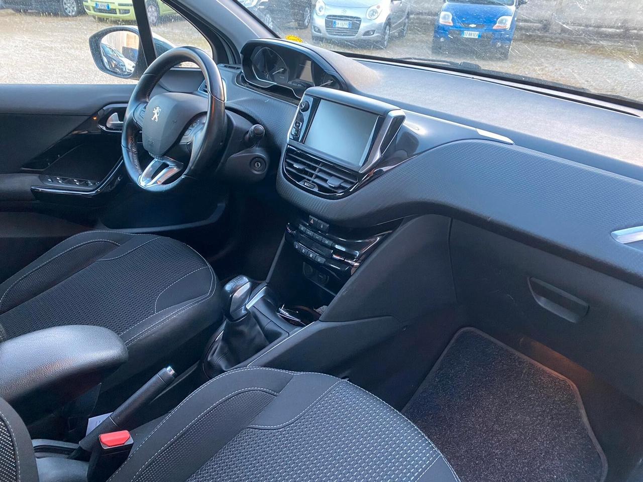 Peugeot 208 BlueHDi 75 5 porte Allure