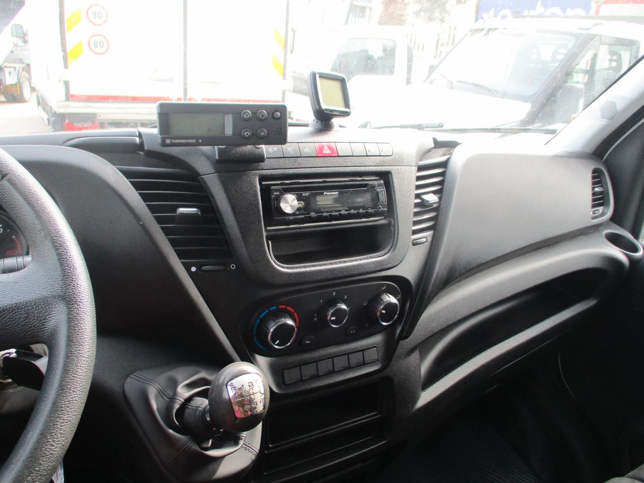 Iveco Daily 35C15 3000 150CV E6B FRIGO ATP FCRX 05/2028 7 PEDA