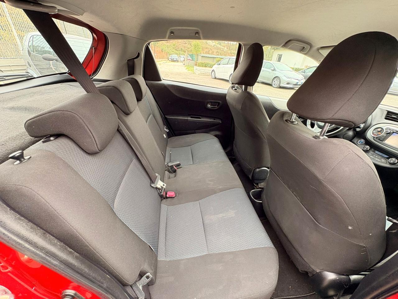 Toyota Yaris 1.5 Hybrid 5 porte Lounge