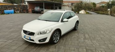 Volvo C30 D2 R-Design 1.6 diesel