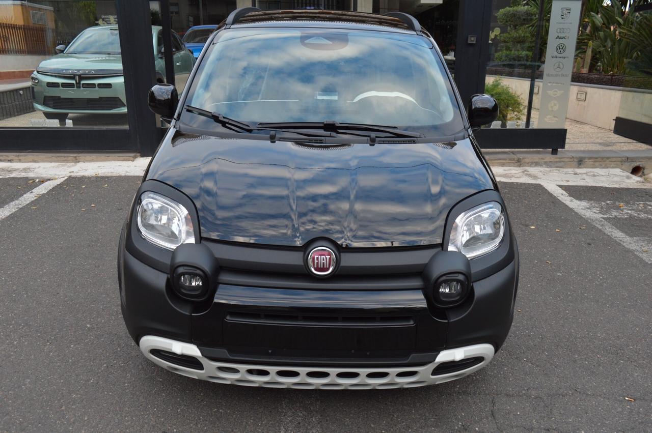 Fiat Panda 1.0 FireFly S&S Hybrid City Cross