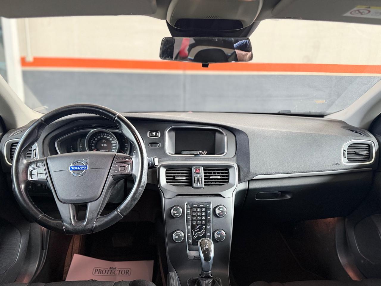 Volvo V40 D2 1.6 Powershift Kinetic NEOPATENTATI