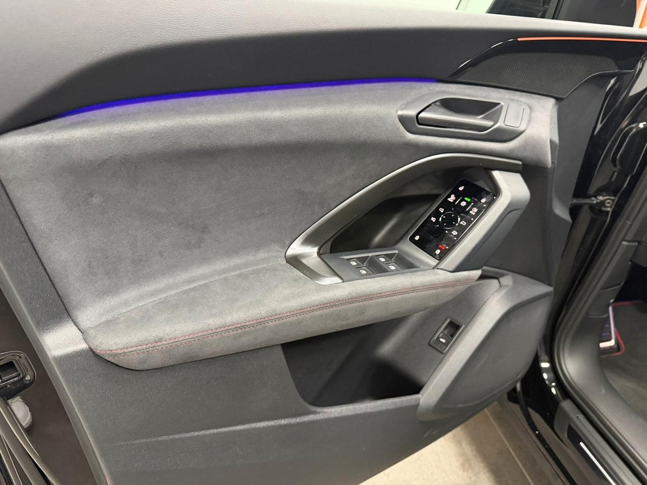 Audi Q5 SPORTBACK 40 TDI quattro S tronic Identity Black