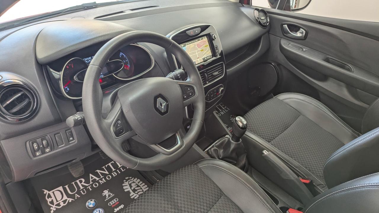 Renault Clio TCe 12V 90 CV 5 porte Moschino Life