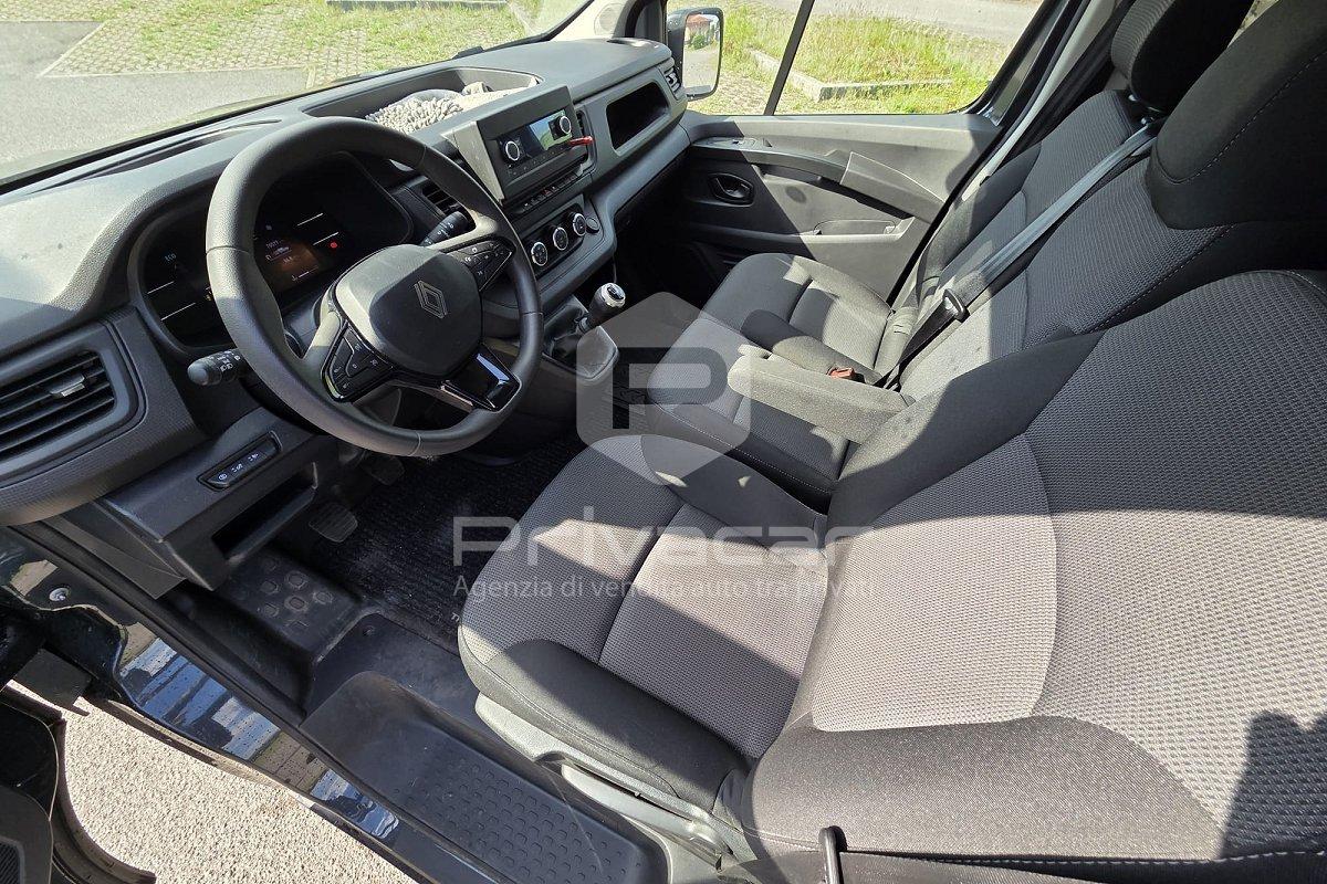 RENAULT Trafic BluedCi 150CV PL-TN Authentic