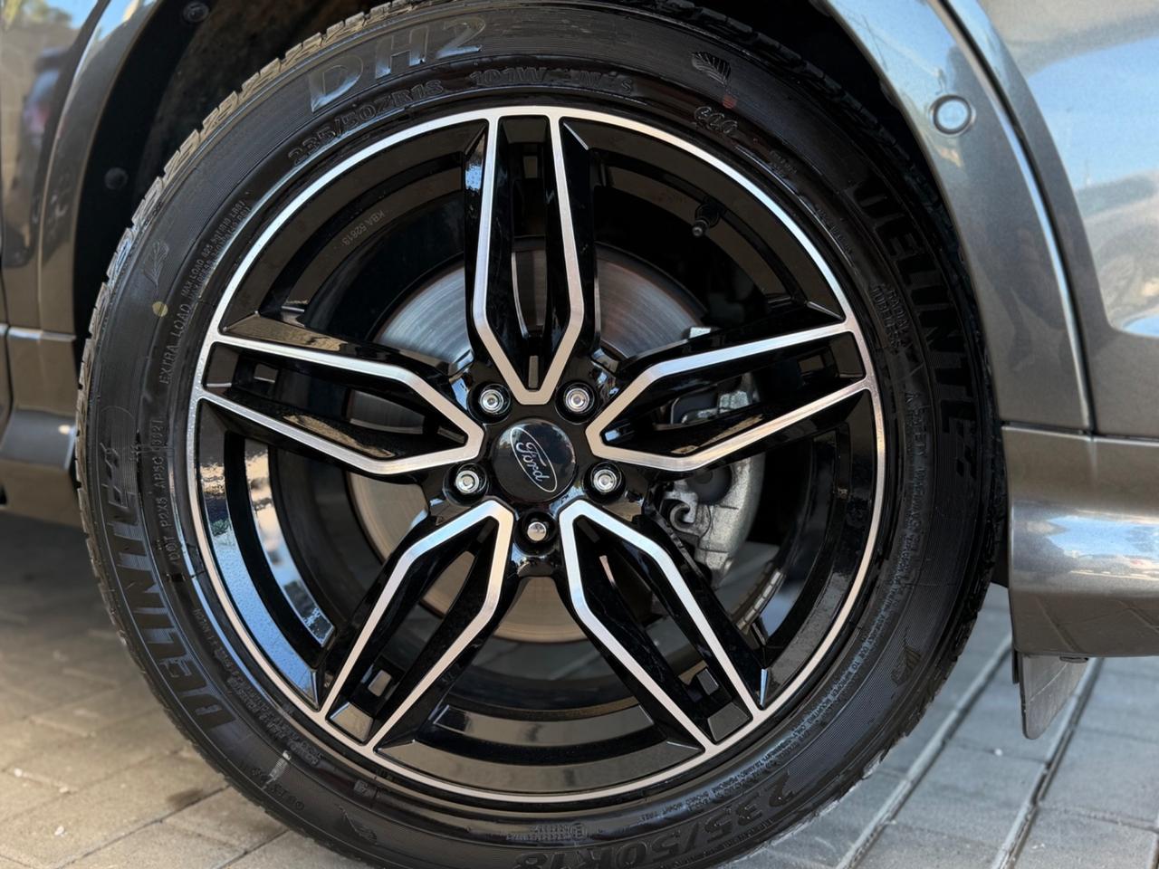 Ford Kuga 1.5 TDCI 120 CV ST-Line