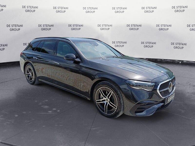 Mercedes-Benz Classe E E 220 d 4Matic AMG Line Premium Plus NIGHT-PACK