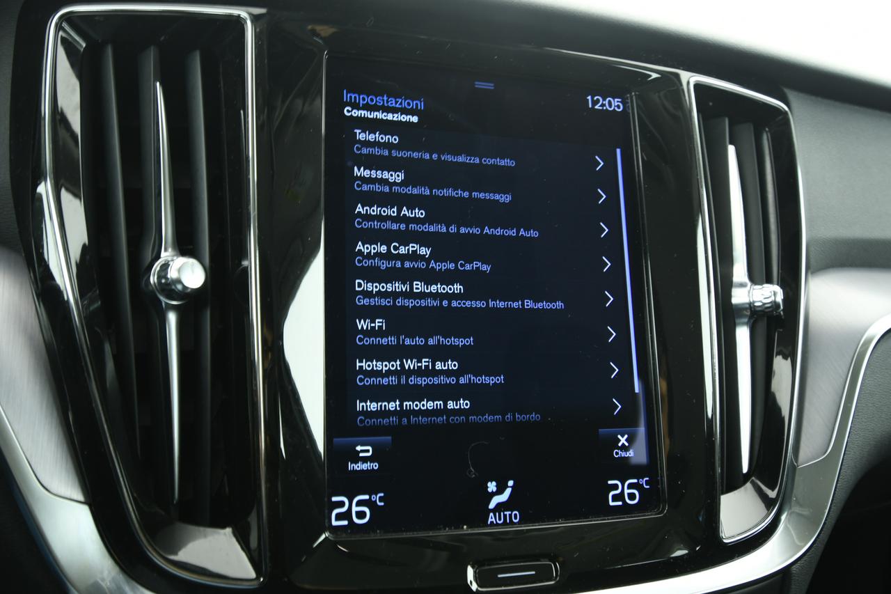 VOLVO V60 2.0 b4 Momentum Business auto NEOPATENTATI+C17"