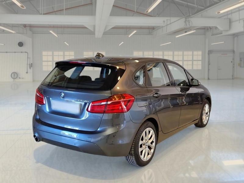 BMW 225 e ACTIVE TOURER iPerformance Business autom.