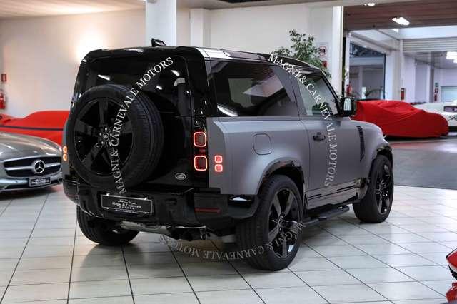 Land Rover Defender 90 P525|V8|22''|SCARICO|TETTO|PEDANE|BLACK PACK