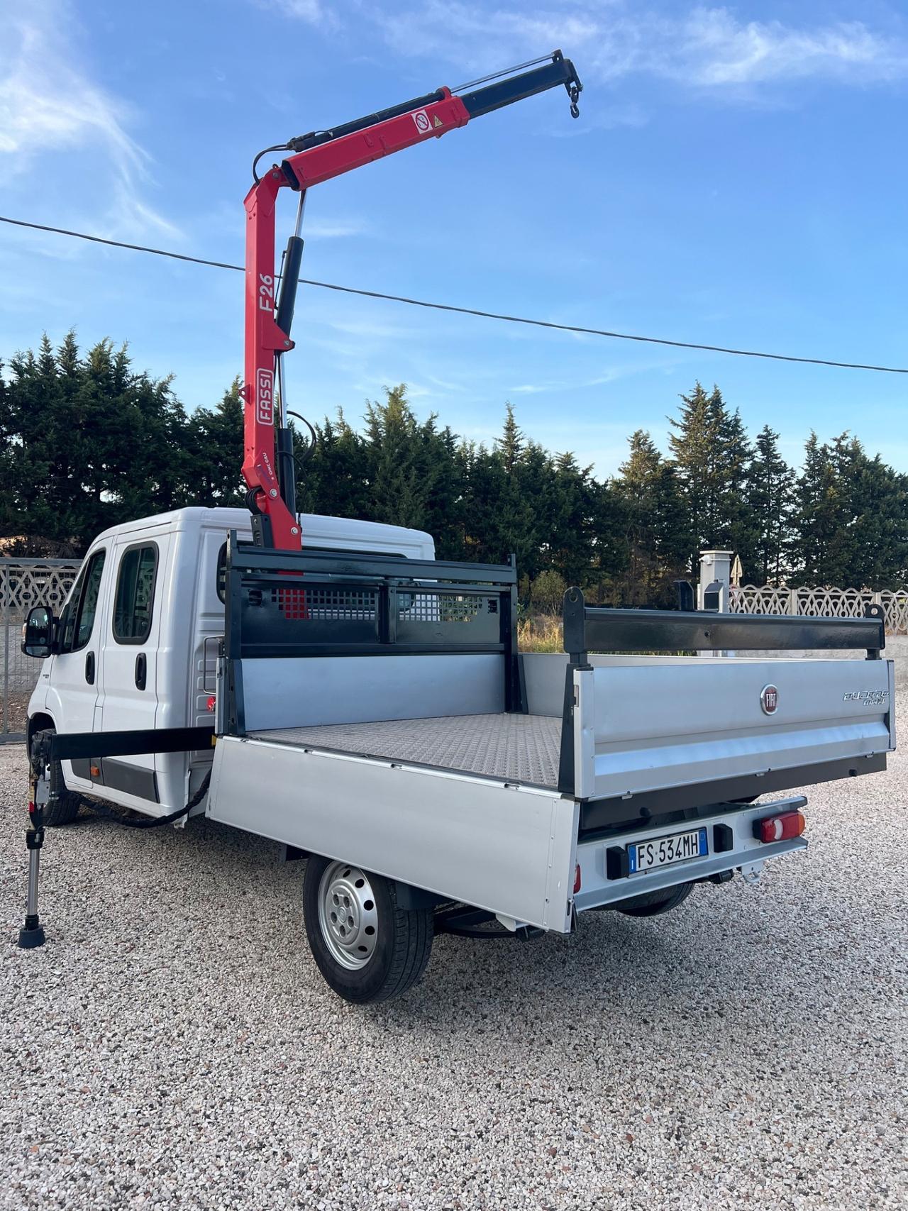 Fiat Ducato con Gru doppia cabina 7 posti