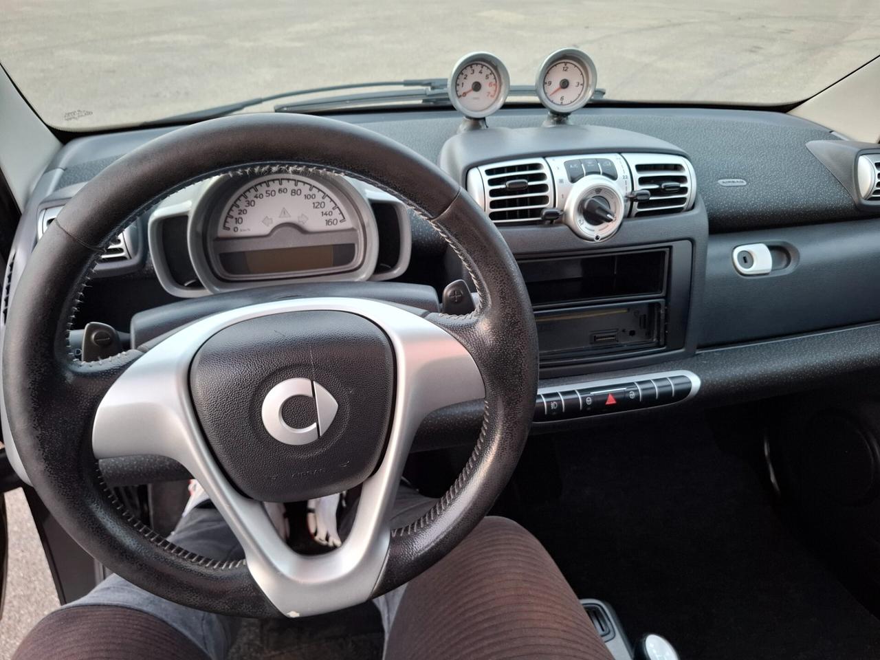 Smart ForTwo 1000 52 kW coupé pure