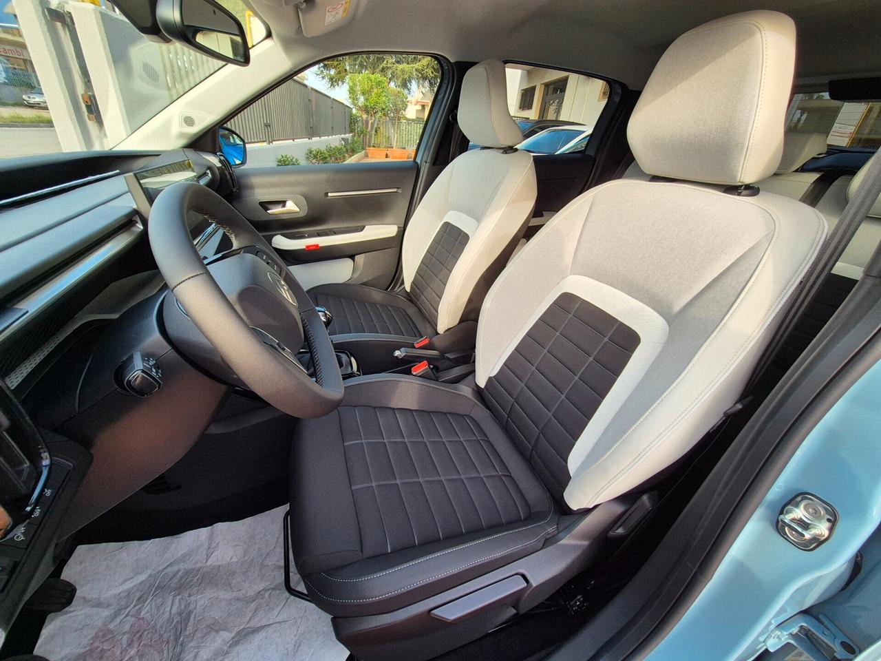 Citroen C3 HYBRID MAX NUOVA