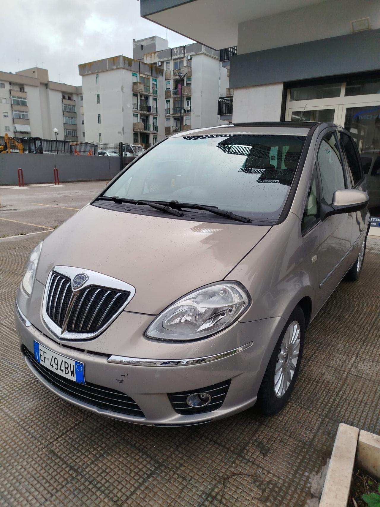 Lancia MUSA 1.4 16V EURO 5 S&S Platino