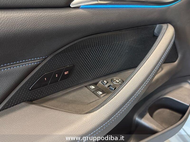 BMW Serie 4 G22 LCI 2024 Coupe 420d Coupe mhev 48V xdrive MSport auto