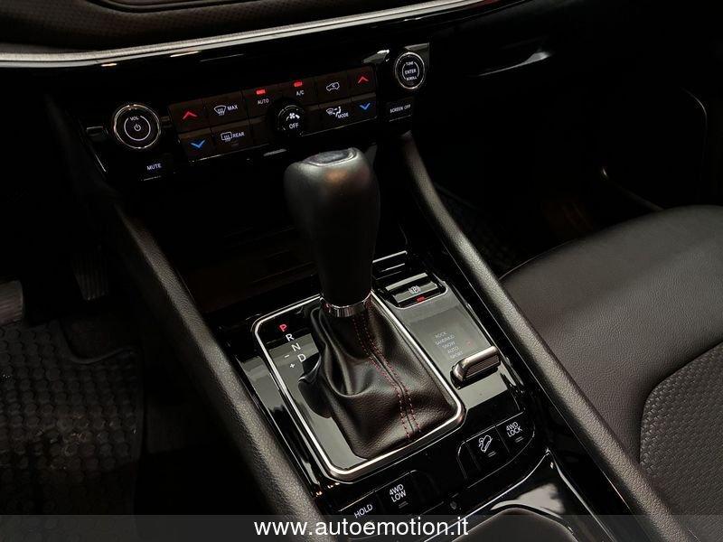 Jeep Compass 1.3 T4 240CV PHEV AT6 4xe Trailhawk