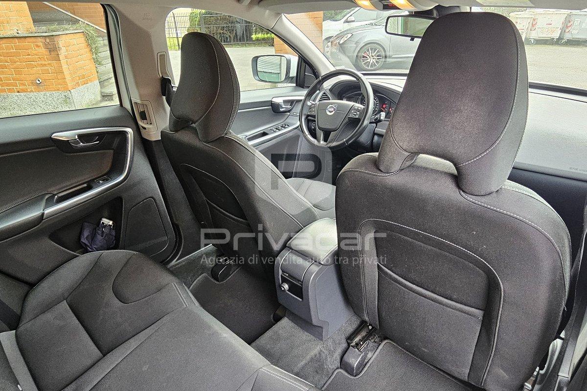 VOLVO XC60 D3 Momentum