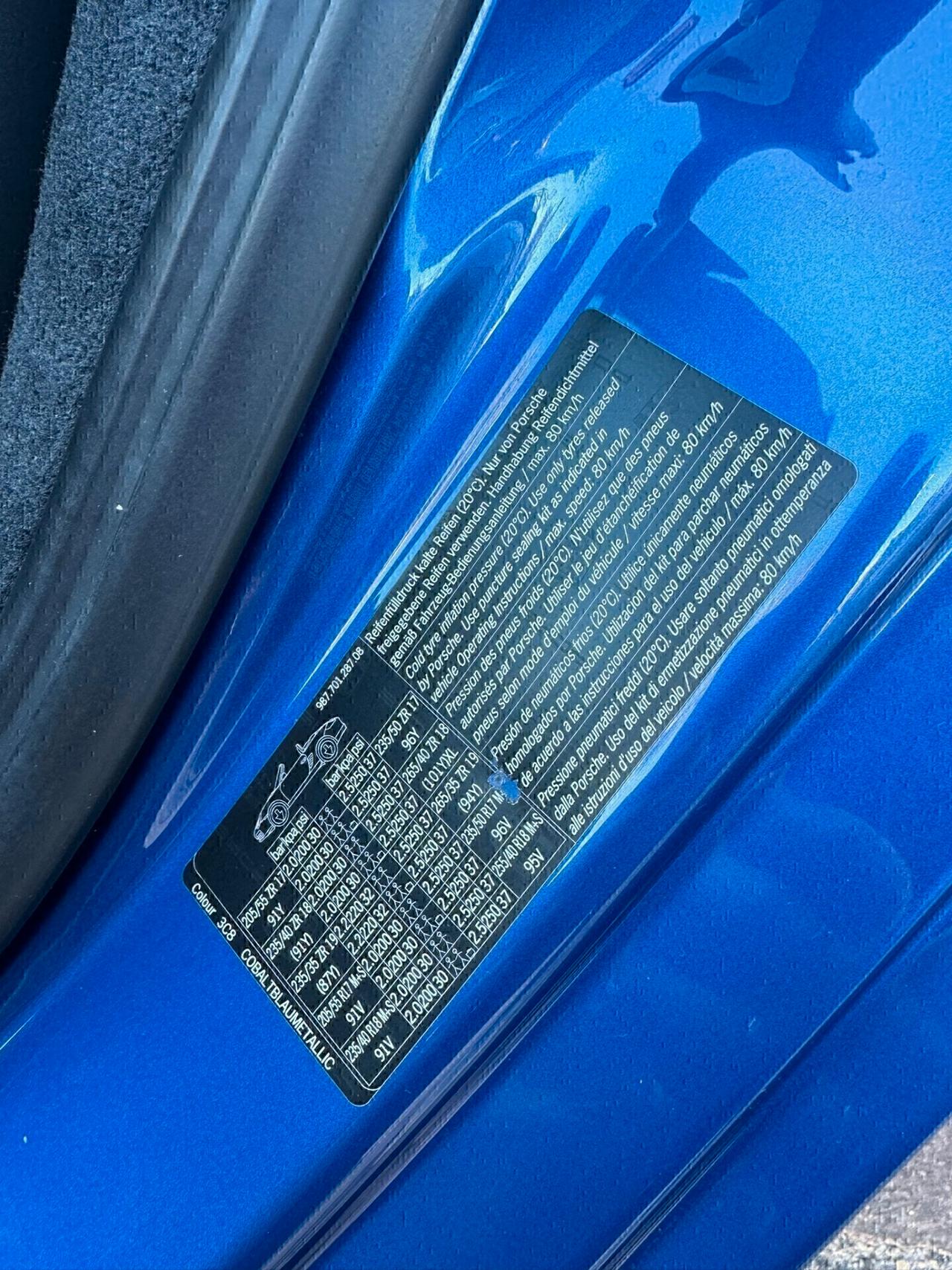 Porsche Boxster 2.7 24V colore rarissimo CABRIO sicura Rivalutazione