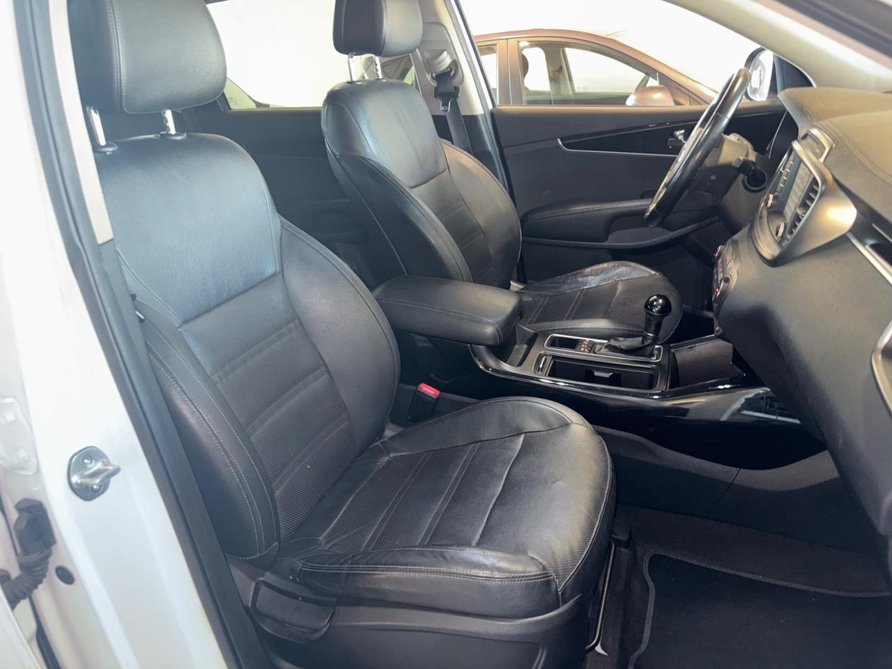 Kia Sorento 2.2 CRDi AWD FULL OPTIONAL EXPORT/COMMERCIANTI