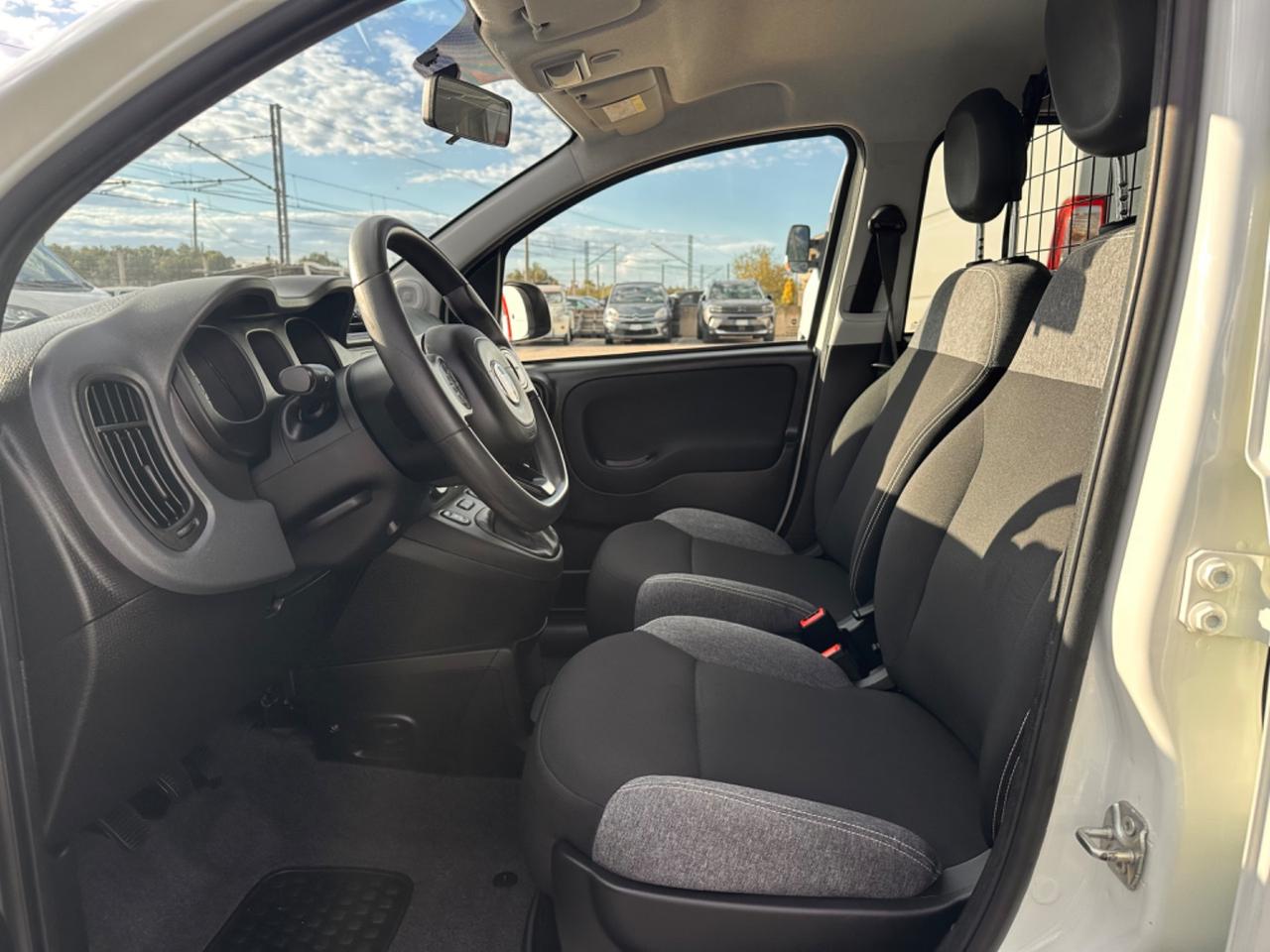 Fiat Panda 1.0 GSE S&S Hybrid Pop Van 2 posti