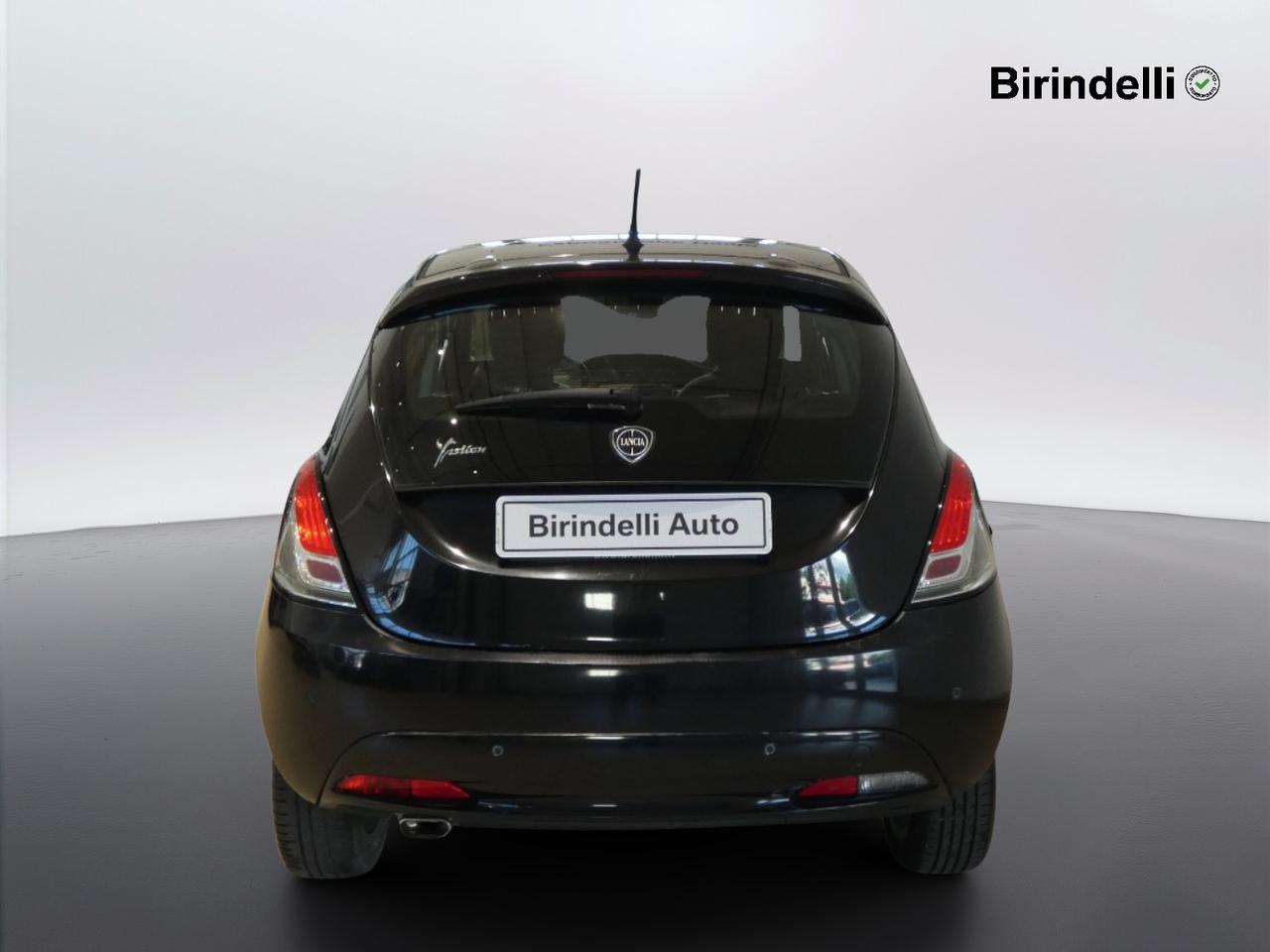 LANCIA Ypsilon 3ª serie - Ypsilon 1.2 69 CV 5 porte Gold
