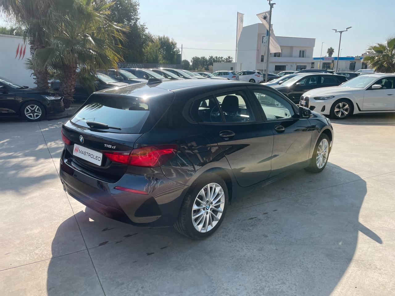 Bmw 116 116d 5p. Business Advantage Automatico