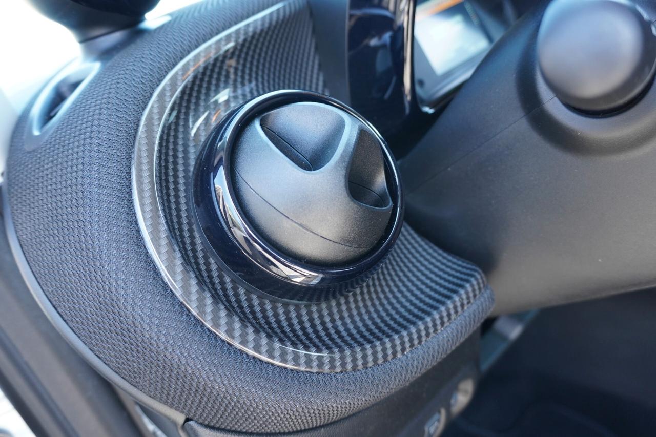Smart ForTwo EQ cabrio Passion BRABUS 2021